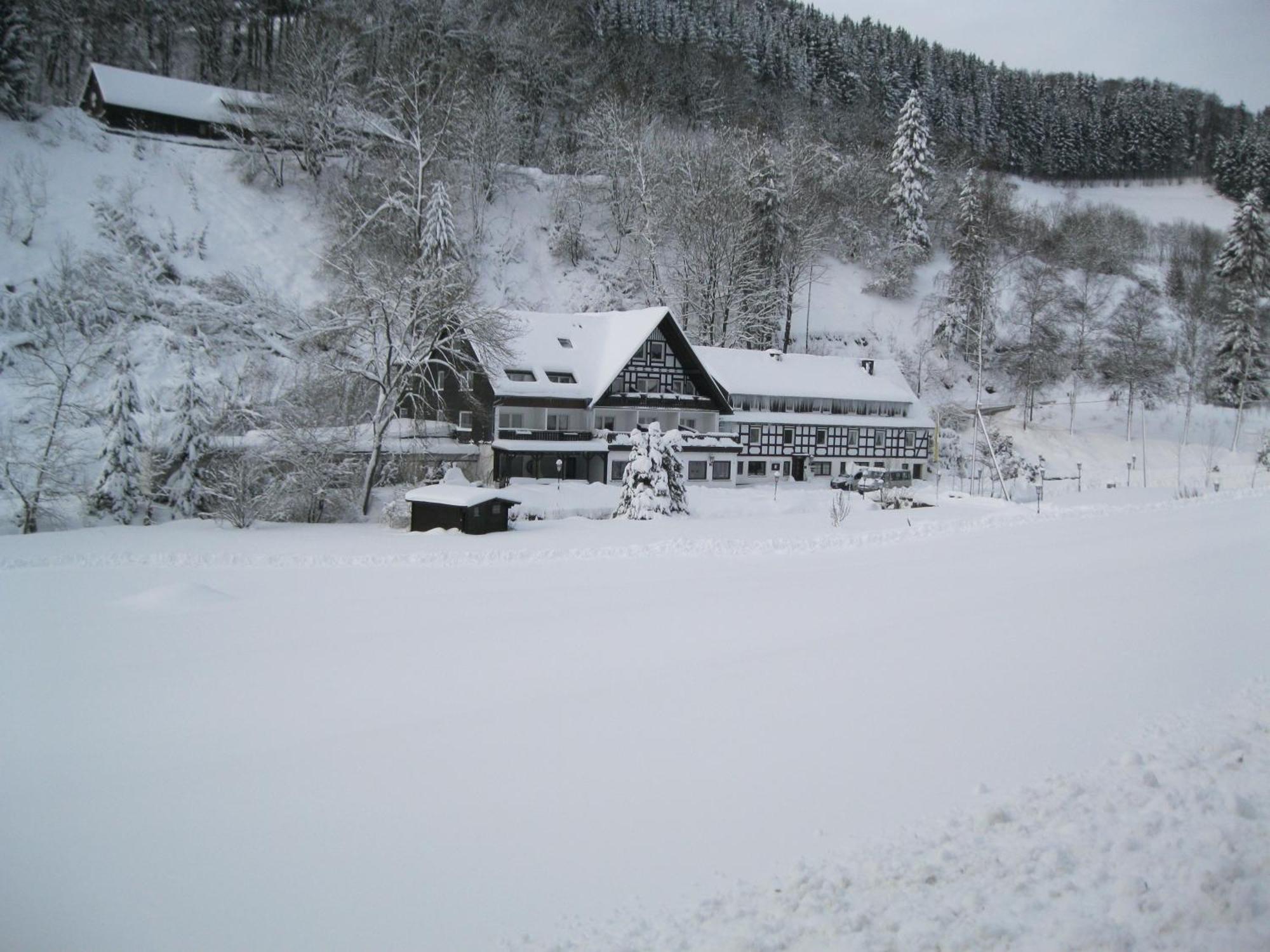 Tommes Gaestehaus Zur Muehle ชมาลเลนแบร์ก ภายนอก รูปภาพ